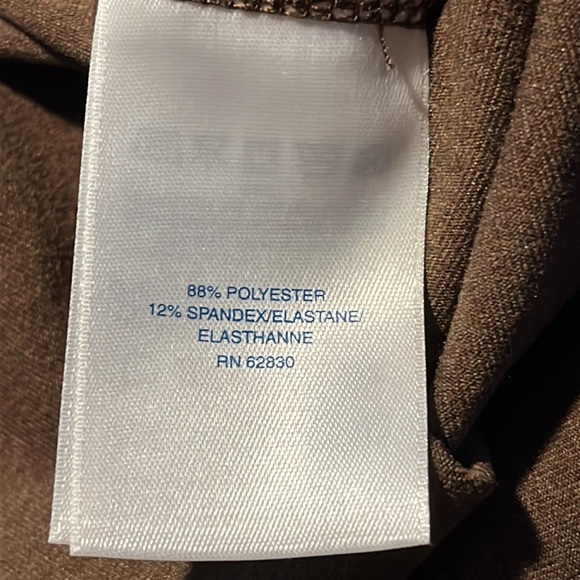 LANDS' END Women's Active Yoga pants, size M (10-12) Wide Waistband, Pull-on - Picture 4 of 7